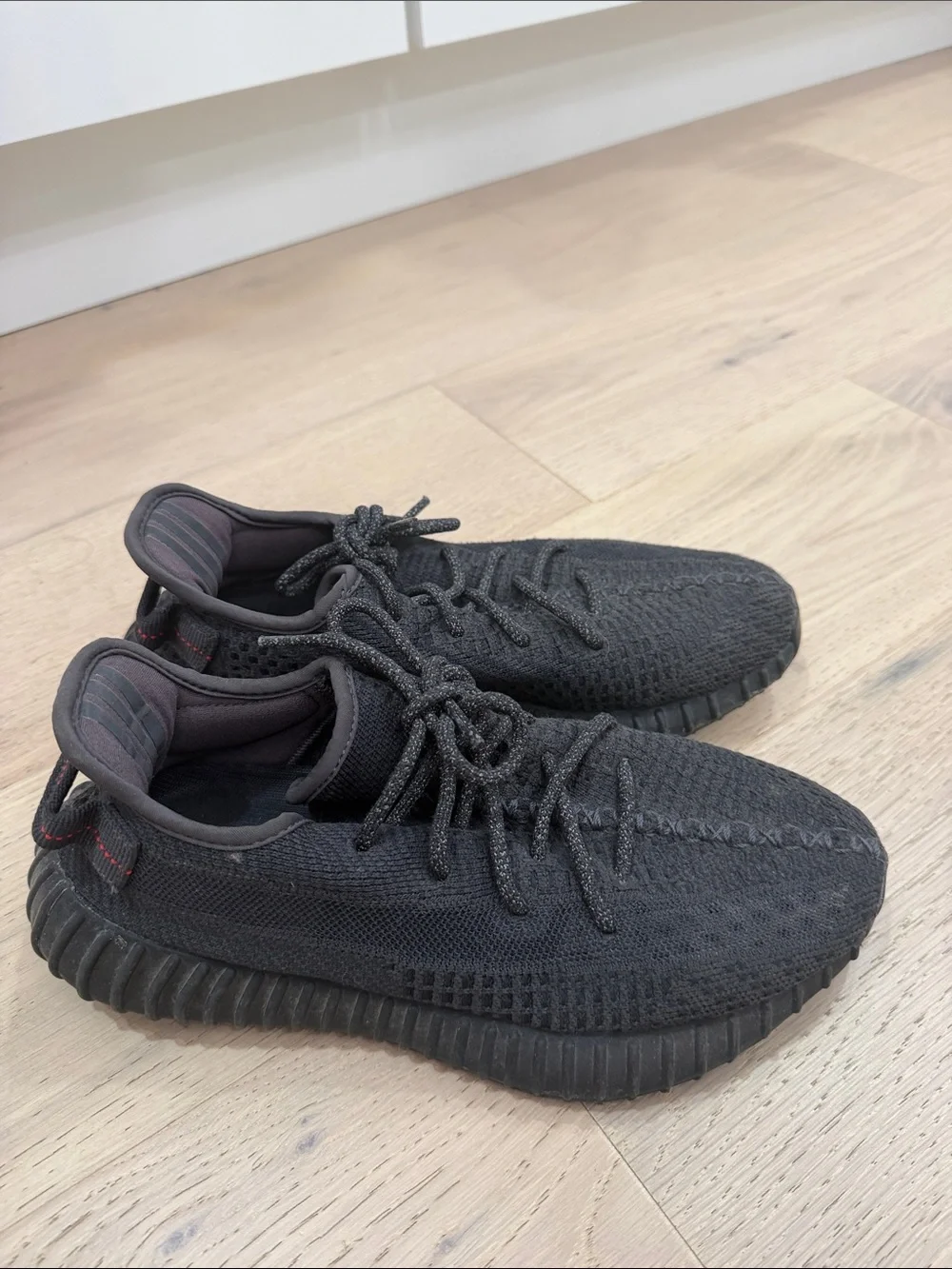 Yeezy Boost 350 V2 in Charcoal Black